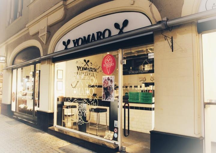 YOMARO Frozen Yogurt